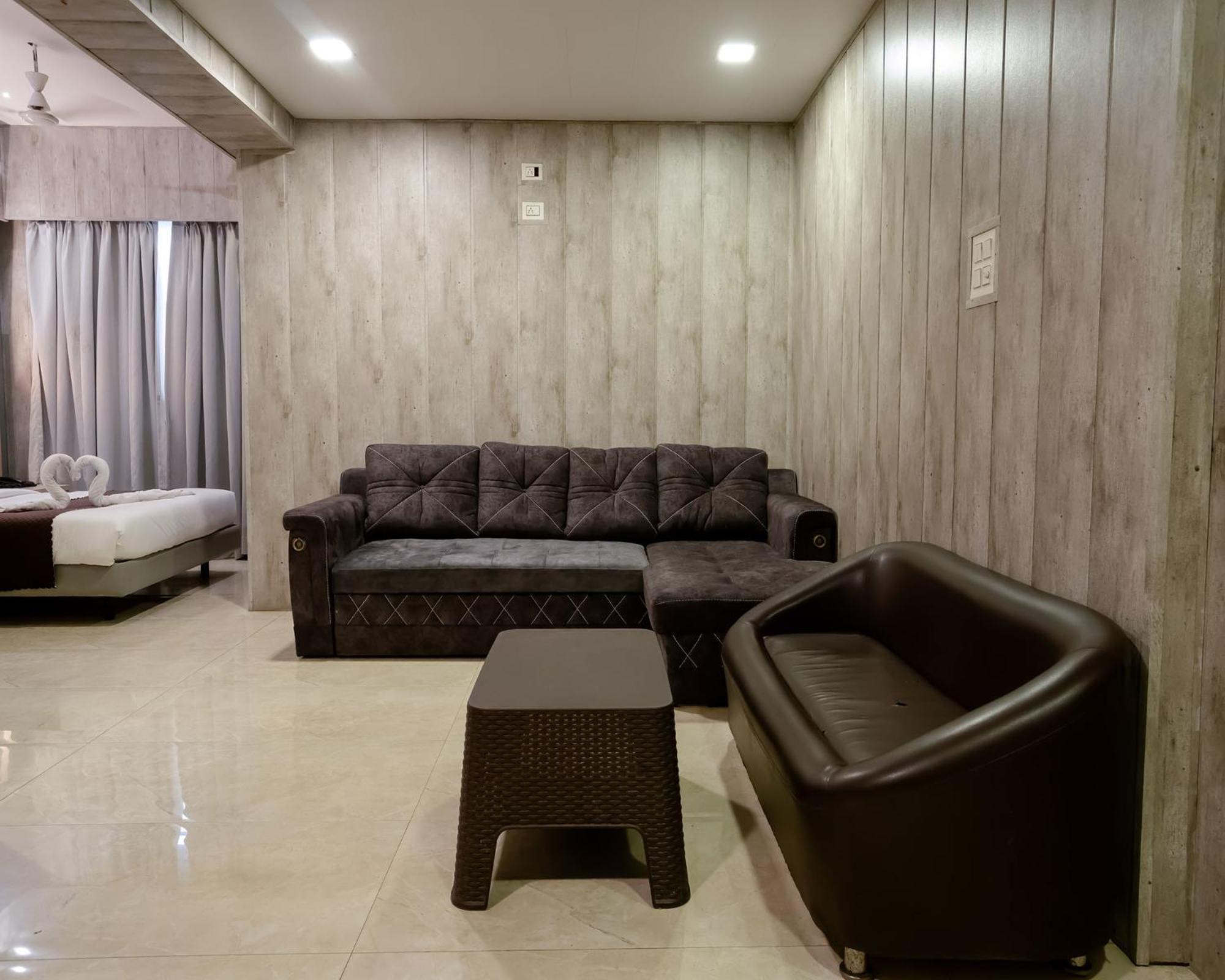 Hotel Grand Seasons- Navi Mumbai Eksteriør billede