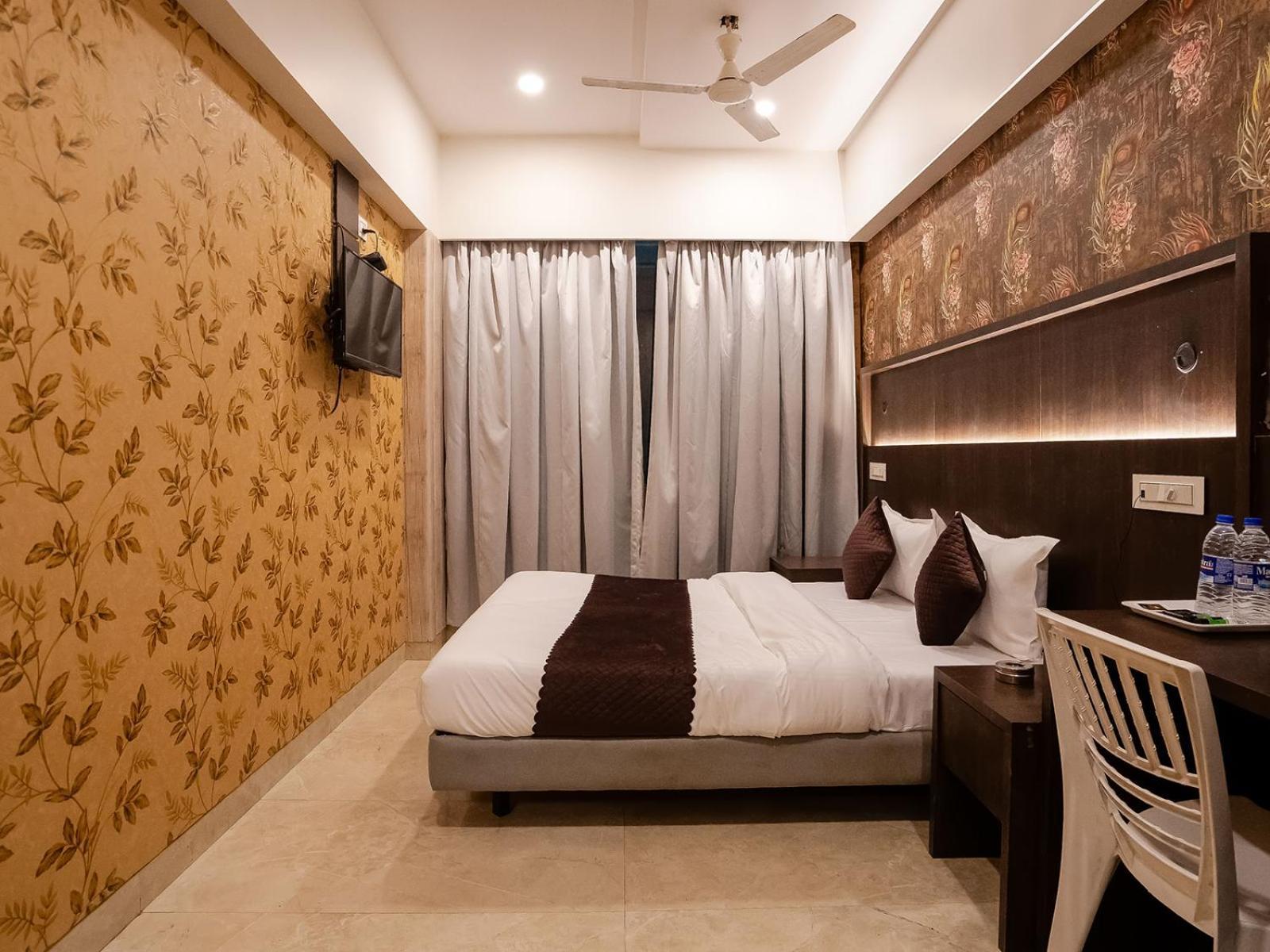 Hotel Grand Seasons- Navi Mumbai Eksteriør billede